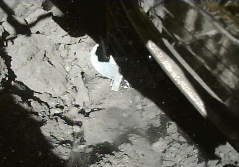 Image taken four seconds before touchdown, captured by the small-sized monitor camera located on the side of the explorer.