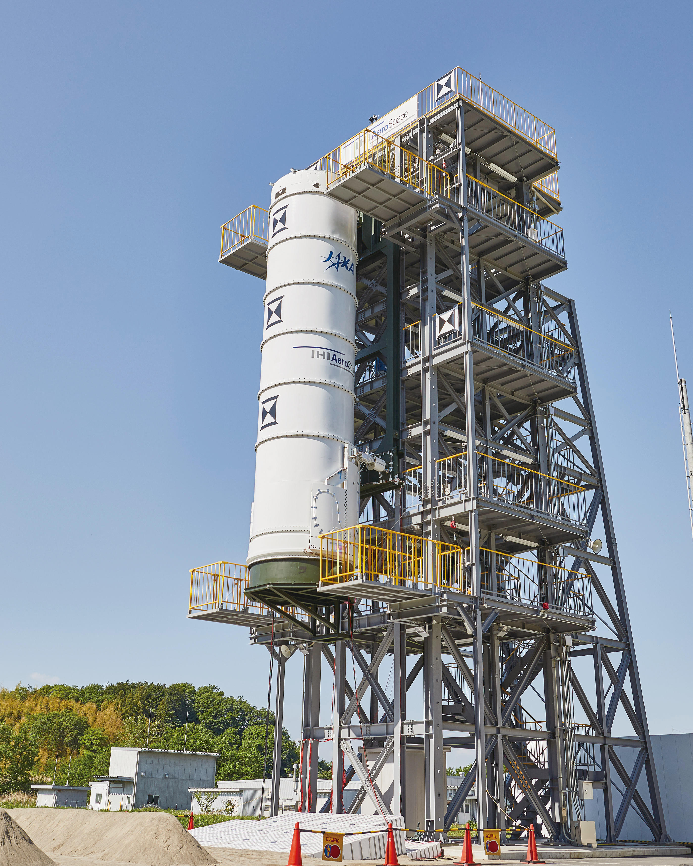 Separation test using a test craft of the actual size of the SRB-3