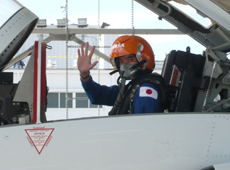 Onishi&rsquo;s experience as a pilot was useful for T-38 flight training