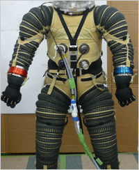 JAXA’s experimental pressure restraint garment.
