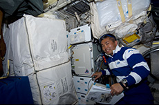 Koichi Wakata, the first Japanese commander of the ISS, on the Space Shuttle. (courtesy: NASA)