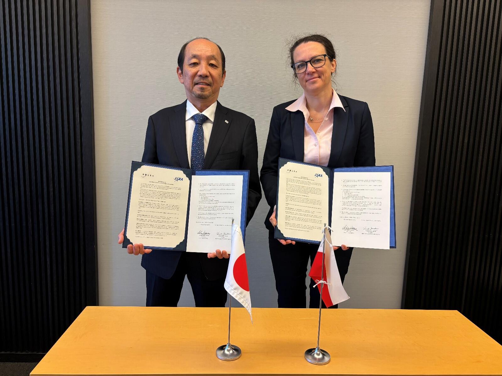 Signing of Joint Statement on POLSA-JAXA Potential Civil Space Cooperation